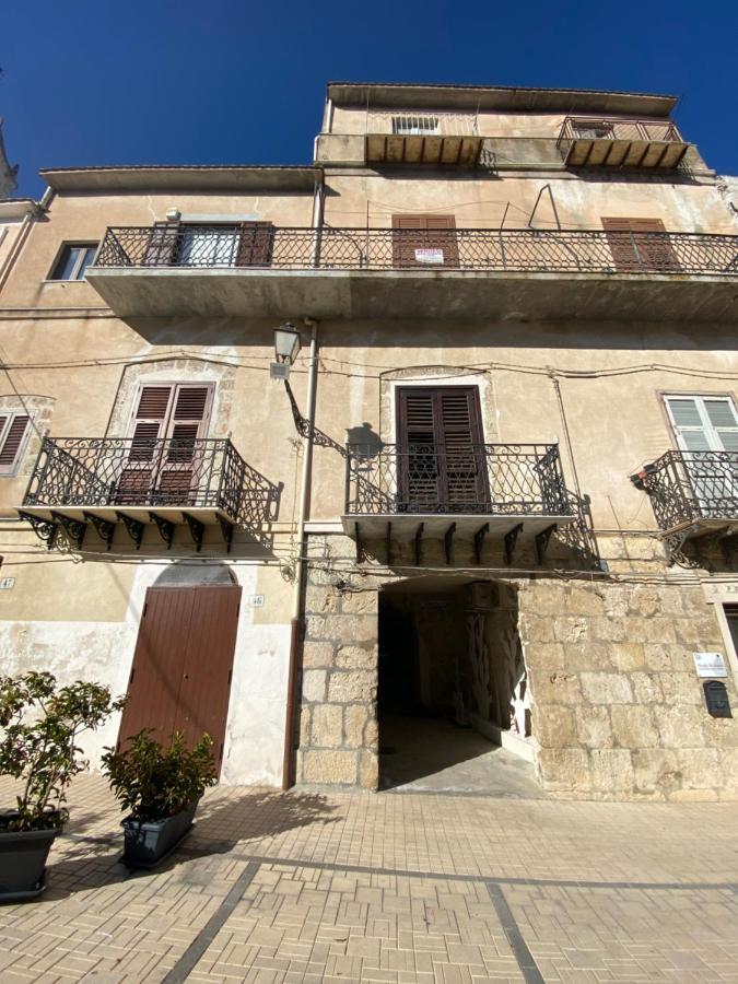 Cortile Umberto Daire Racalmuto Dış mekan fotoğraf